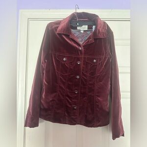 VINTAGE Faconnable jacket Women’s burgundy velvet long sleeve button front